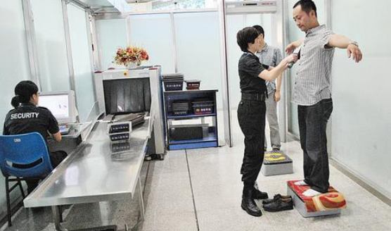 飛機上可以帶pos機么？