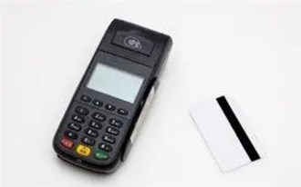 用POS機幫別人刷信用卡違法嗎？